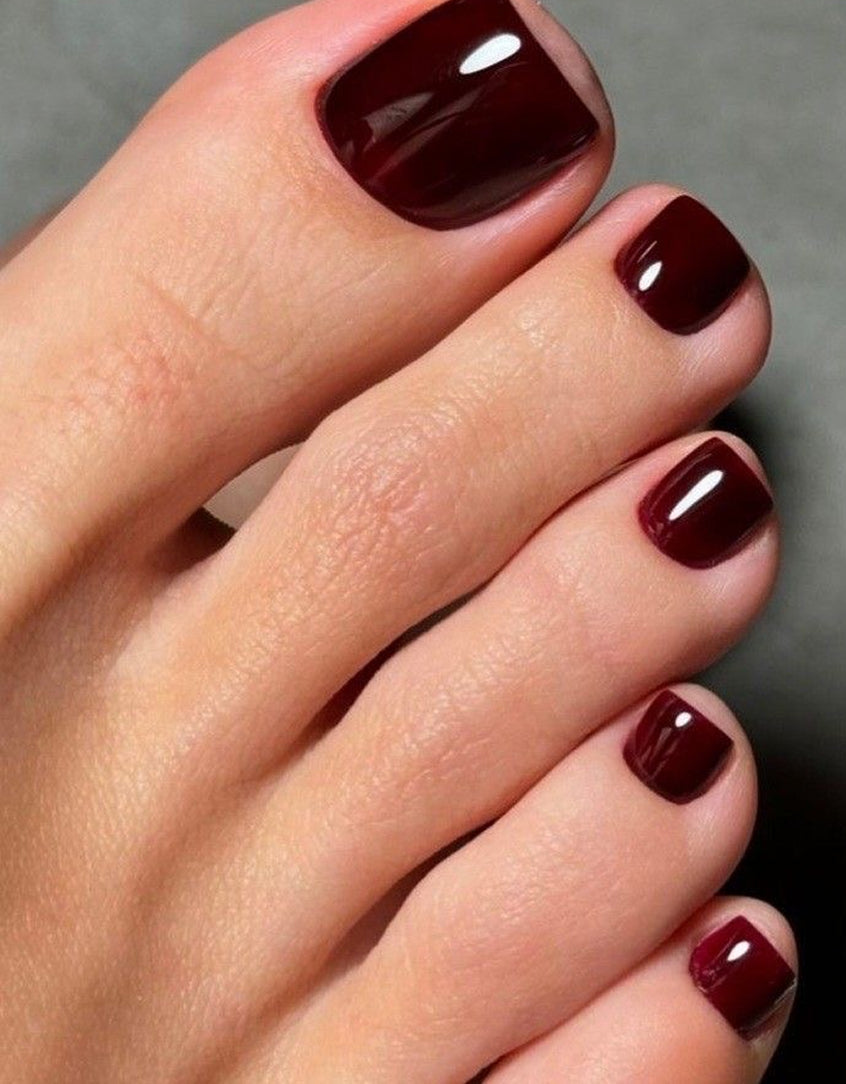 Pedicure service dubai
